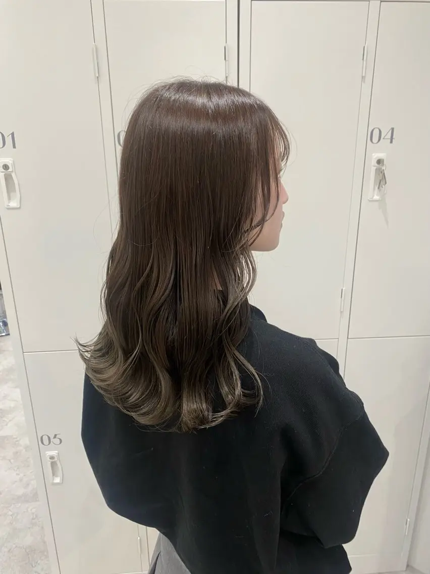 セミロング カラー ヘアアレンジ アッシュ アッシュグレー アッシュグレージュ グレージュ ヘアカラー ボブ /ニュアンス/ satomi🧸💖のヘアスタイル