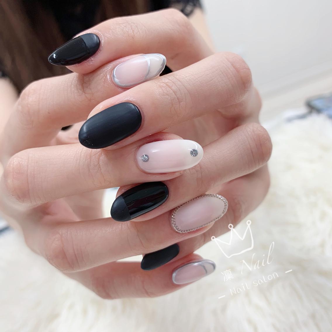 ショート カラー ネイル Le’a NailSalonのネイルデザイン
