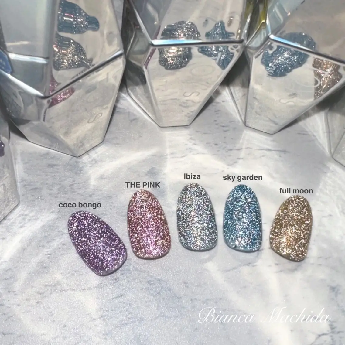 【✨️初回ソフトオフ無料✨️】{オフあり}フット マグネットorフラッシュワンカラー〖N¥7,480 R¥8,480〗の写真