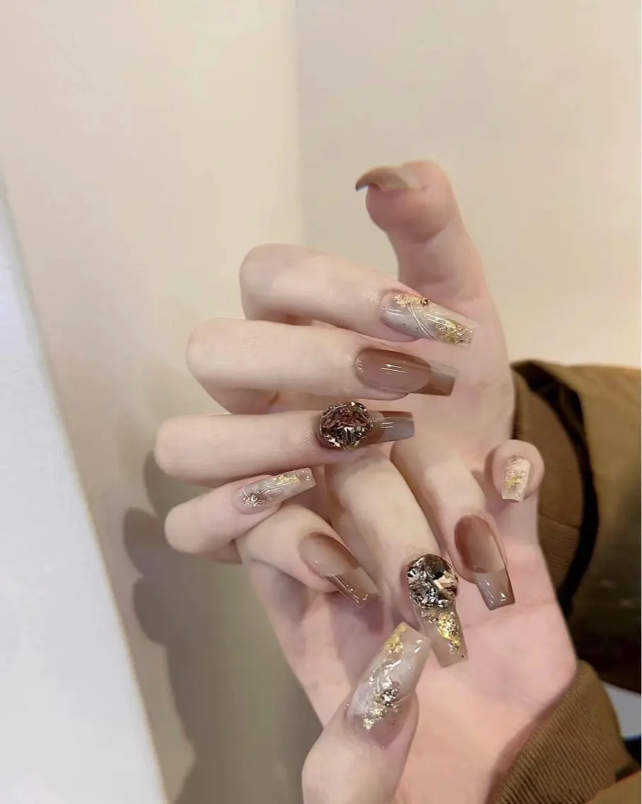 ネイル フレンチネイル ラメ(グリッター) ラメグラデーション マグネットネイル 持ち込み Unicorn Nail原宿表参道のネイルデザイン