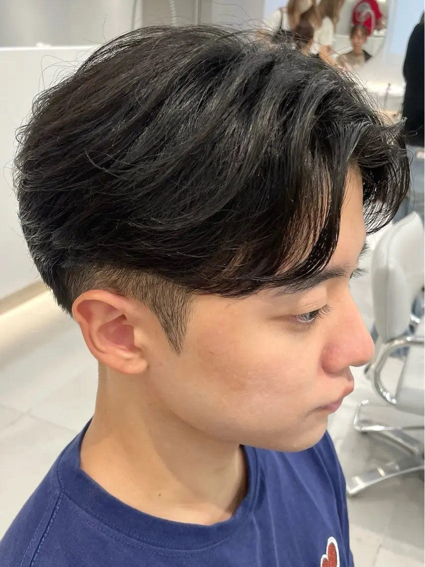 ショート メンズ センターパート カット センターパート/ マッシュ 小野 樹のヘアスタイル