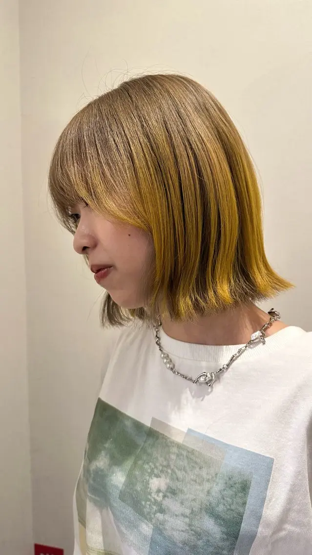 カラー ベージュカラー ブリーチ グラデーションカラー ミルクティーベージュ Reina 札幌美容師のヘアスタイル