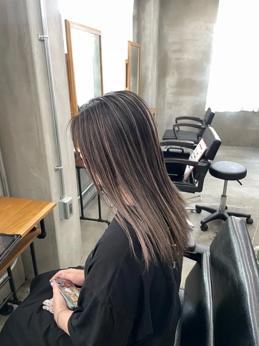 ミディアム カラー バレイヤージュ レイヤーカット ✨落ち着いた接客 💡高橋優也💡のヘアスタイル