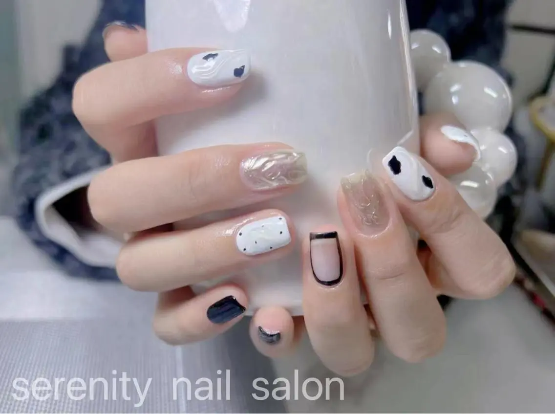 ネイル ハンドネイル ハンドケア ✨Serenity Nail salonのネイルデザイン