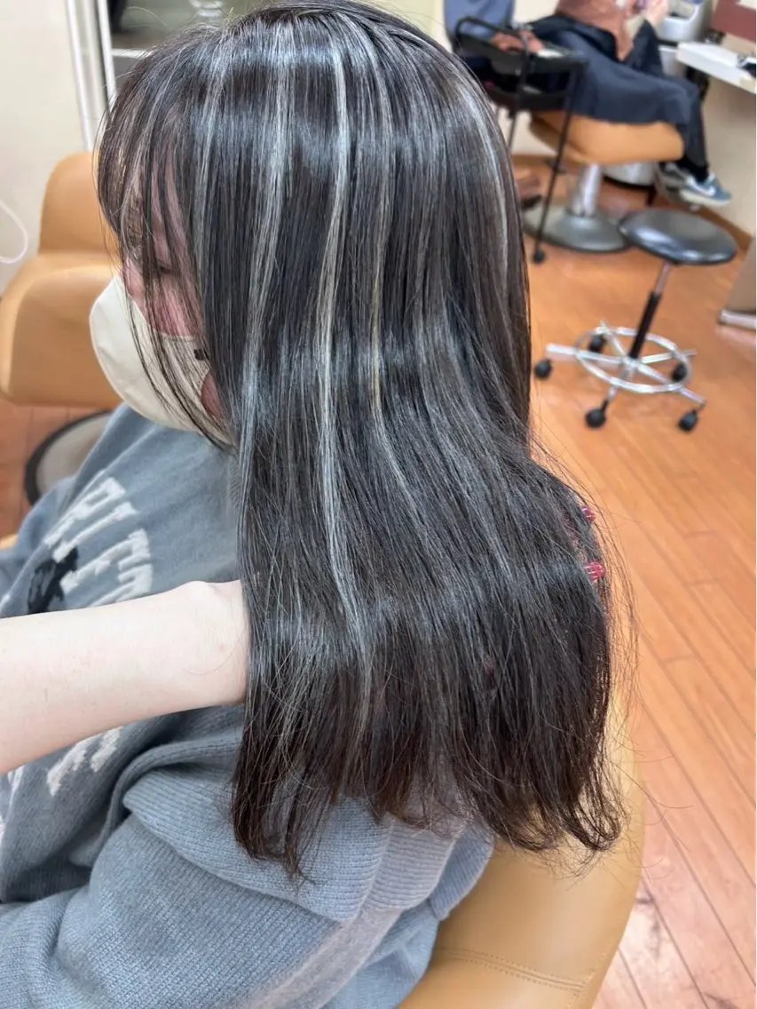 ミディアム ヘアカラー 濱川 良栄のヘアスタイル