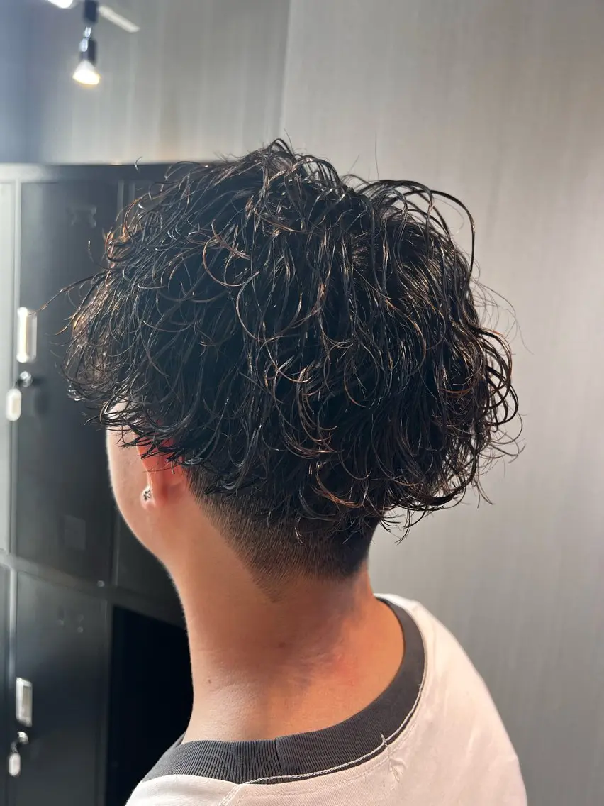 ショート カット パーマ メンズカット、パーマ 特化🔥🌊瀬川竜生のヘアスタイル
