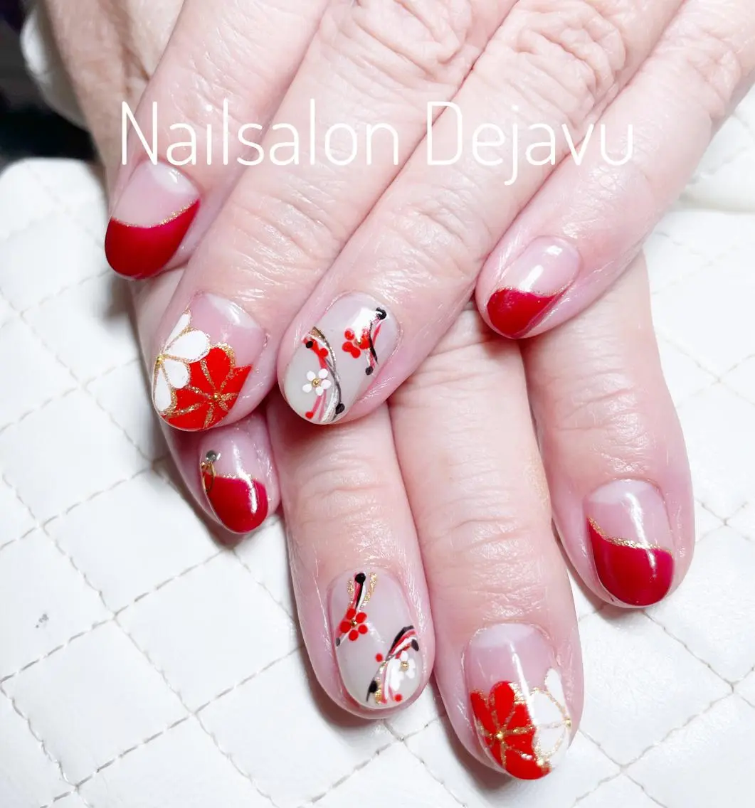 ネイル アートネイル 成人式 ハンドネイル Nail salon Dejavu 🌿のネイルデザイン