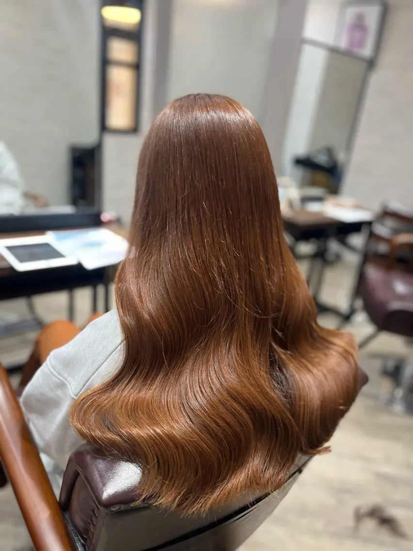 ロング カラー オレンジ 髪質改善 トリートメント 🫧ぷる艶カラー🫧 Yuubi🦩のヘアスタイル