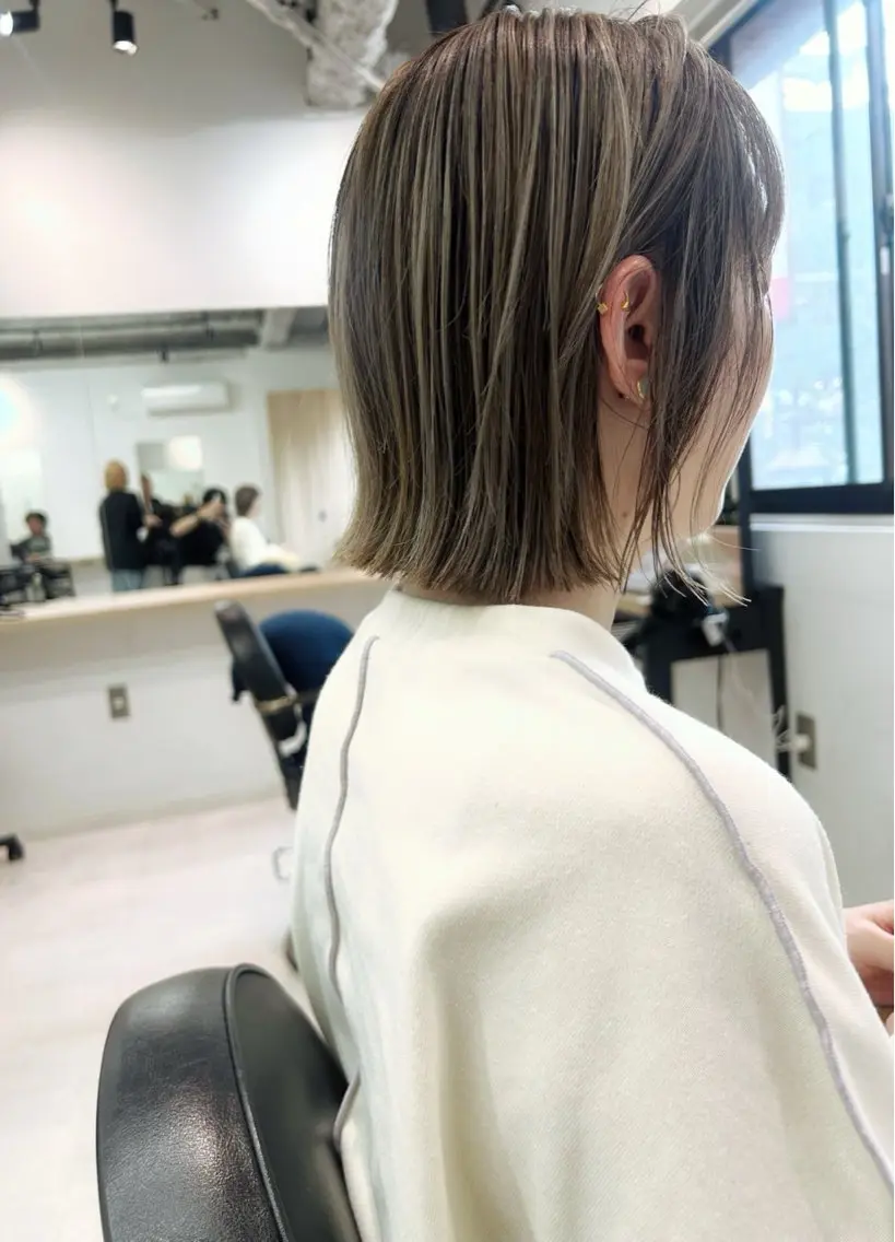 🩶カット+ハイライト🩶   ※ロング料金ありの写真