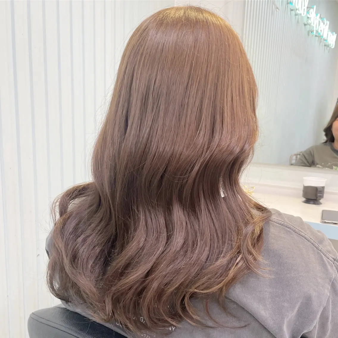 セミロング カラー ヘアカラー 【美髪矯正/絹髪】 🎀hinano🎀のヘアスタイル