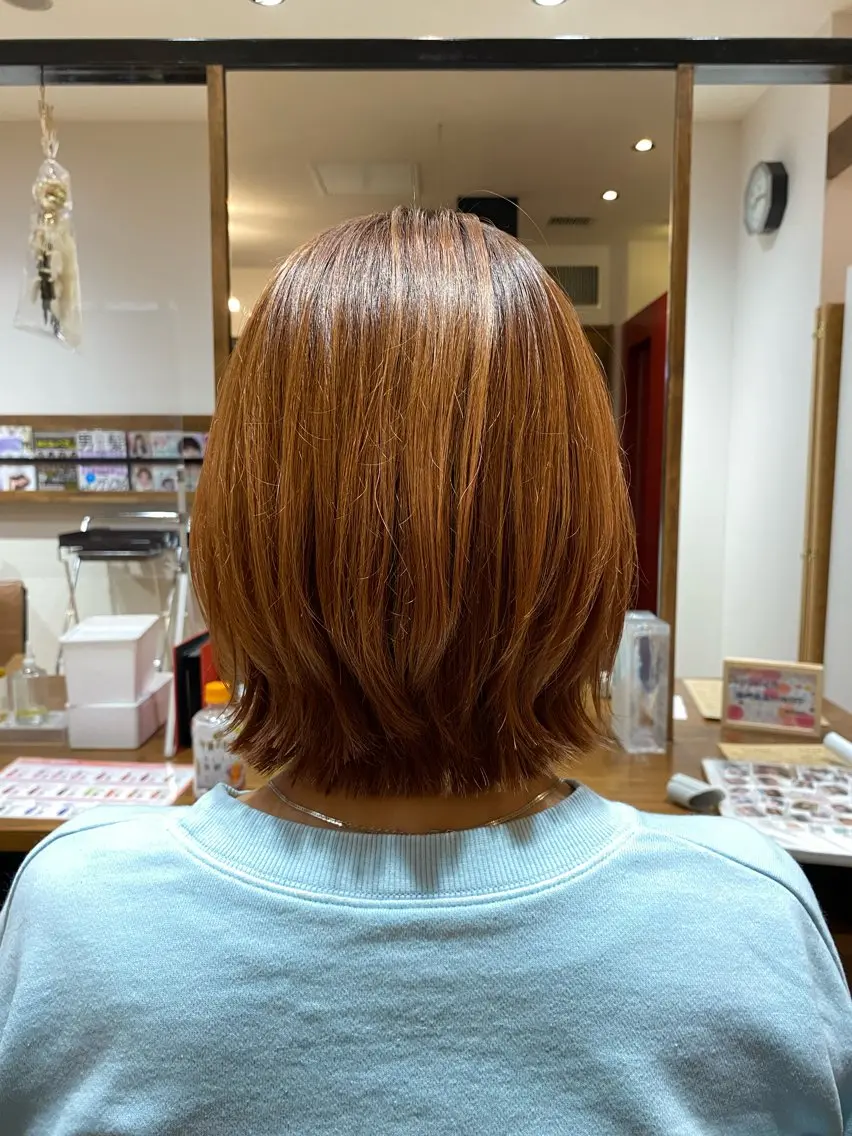 ミディアム ボブレイヤー ボブ レイヤーカット カット 暖色系カラー まおのヘアスタイル