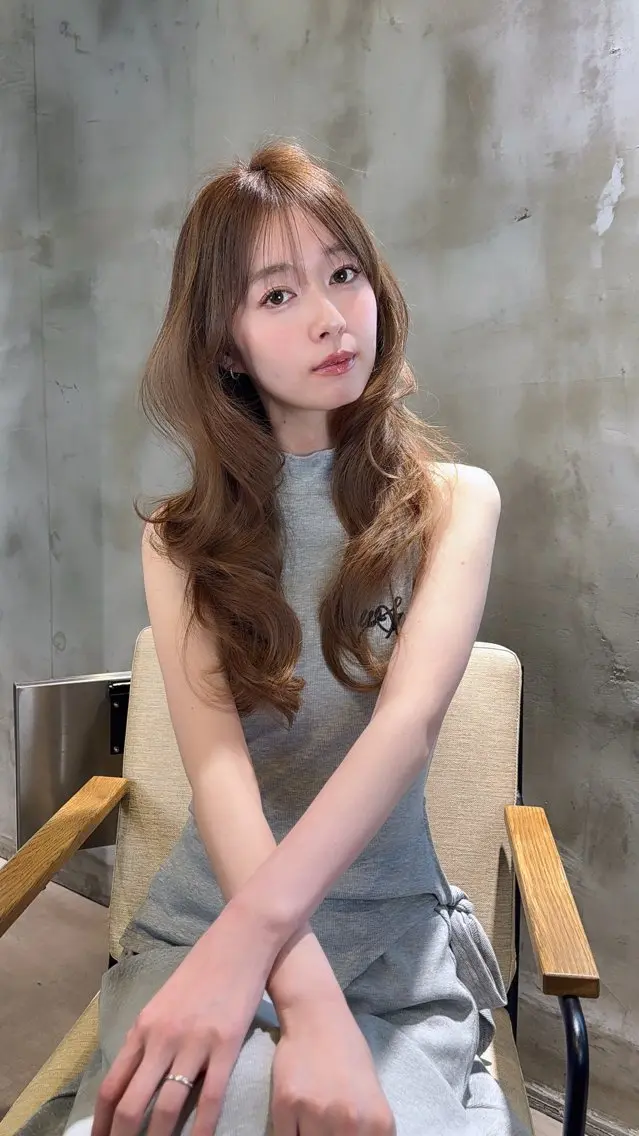 ロング レイヤーカット カット ヘアカラー トリートメント ヘッドスパ &グループ代表取締役 KOHEIのヘアスタイル
