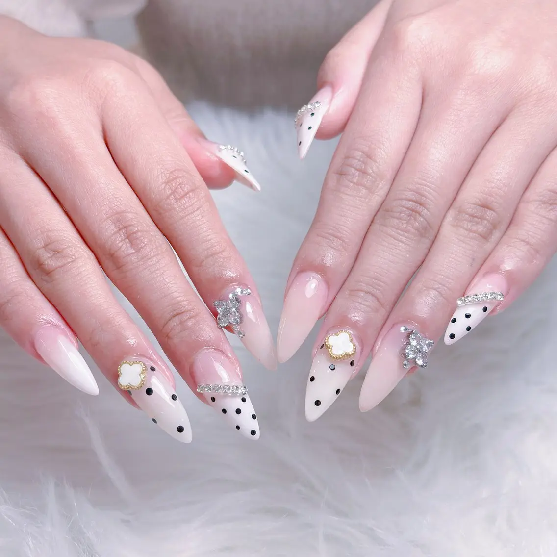 ネイル 長さ出し フラッシュネイル キラキラネイル 韓国ネイル マグネットネイル kana nailのネイルデザイン