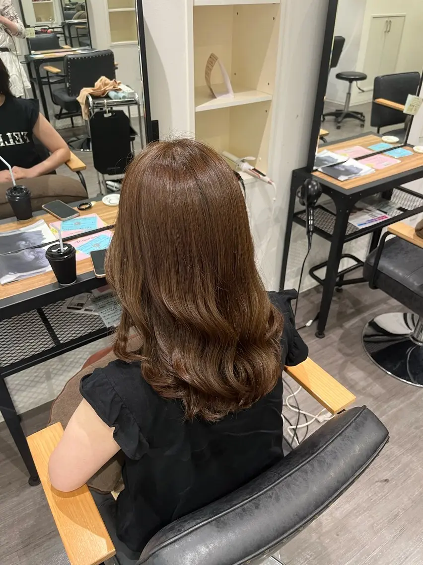 セミロング カラー ベージュカラー 透明感カラー ヘアカラー cocotteひな /カラーモデル🌼のヘアスタイル