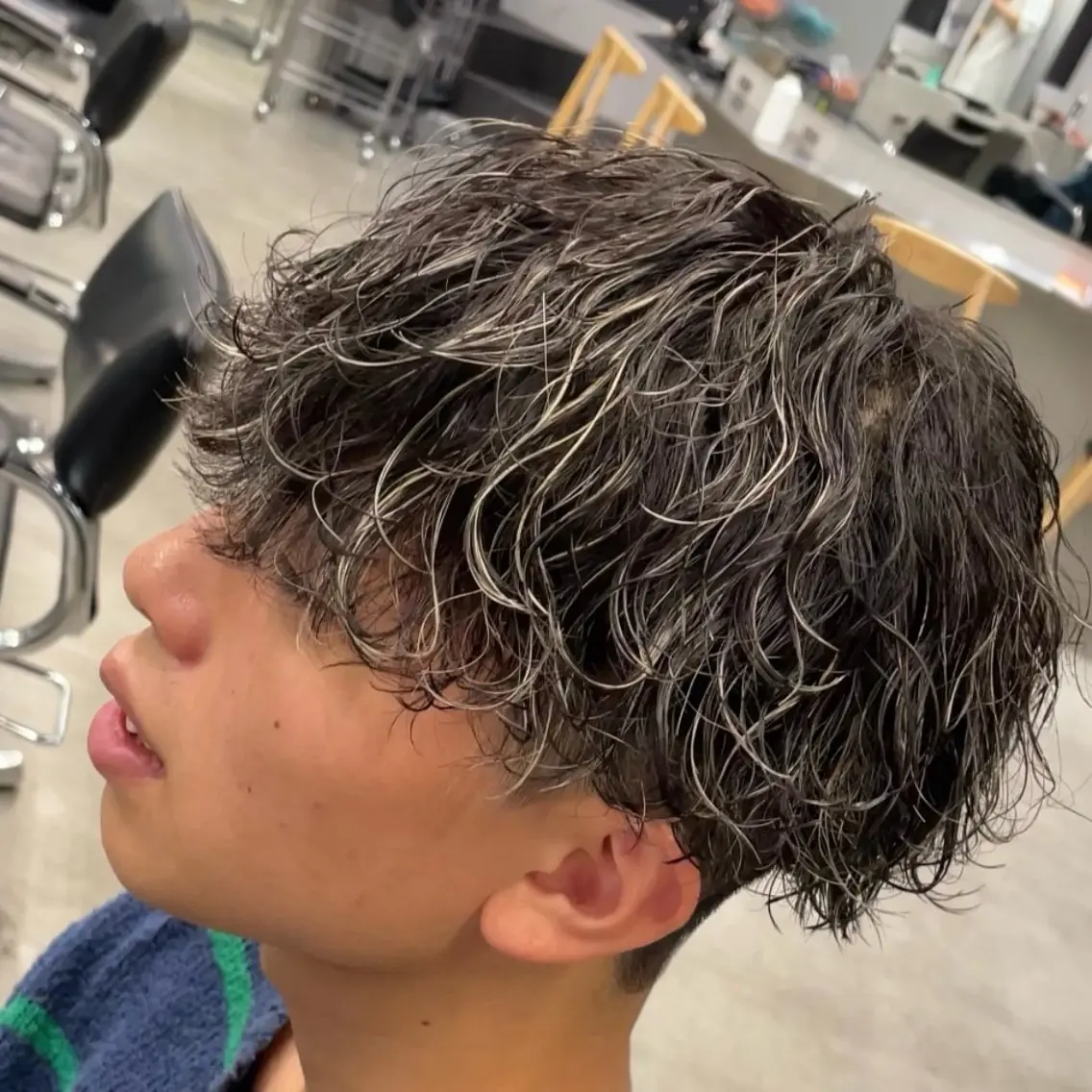 ミディアム カラー ヘアアレンジ メンズ fifth 石川 凪のヘアスタイル
