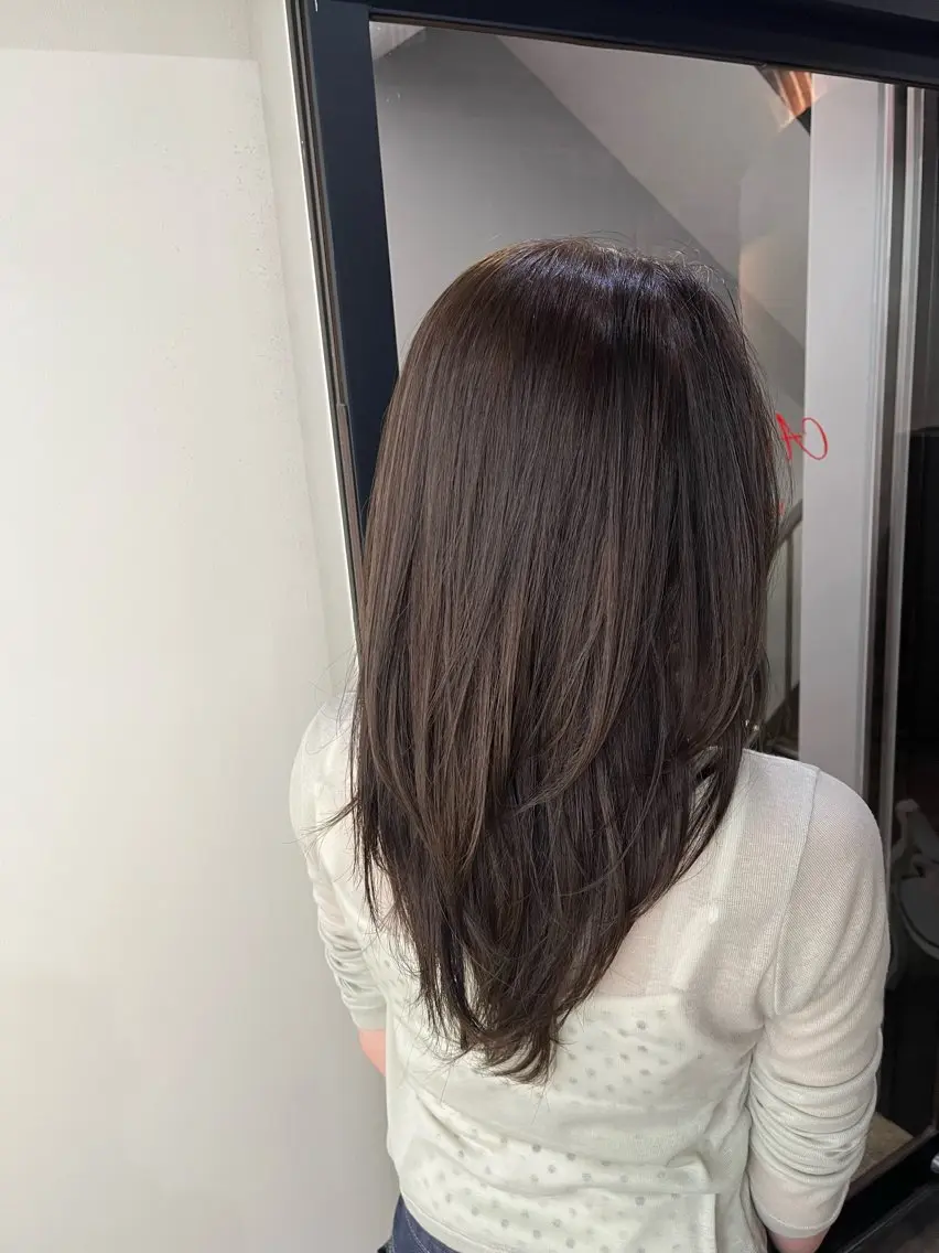 セミロング カラー ヘアカラー 夏の透明感カラー☀️ 小林 佳祐Aimeeのヘアスタイル