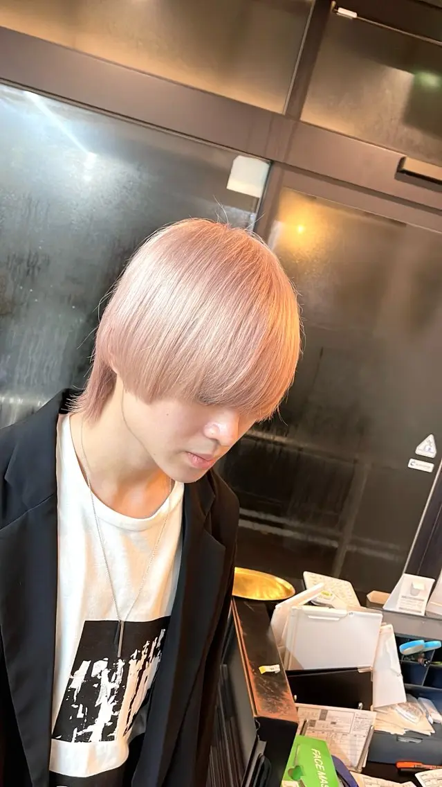 カラー メンズ 椿 星恋のヘアスタイル