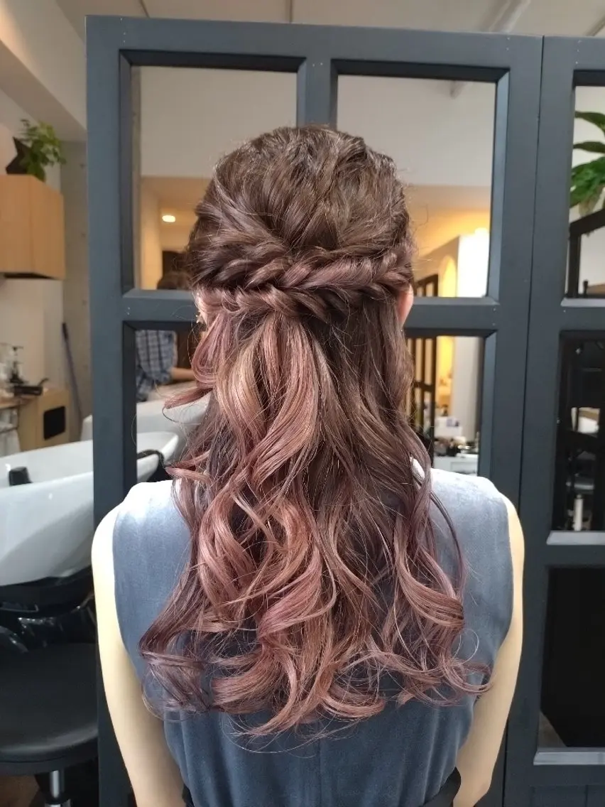 セミロング カラー ヘアアレンジ ヘアセット ヘアアレンジ/柔らか 艶カラー/AKARIのヘアスタイル