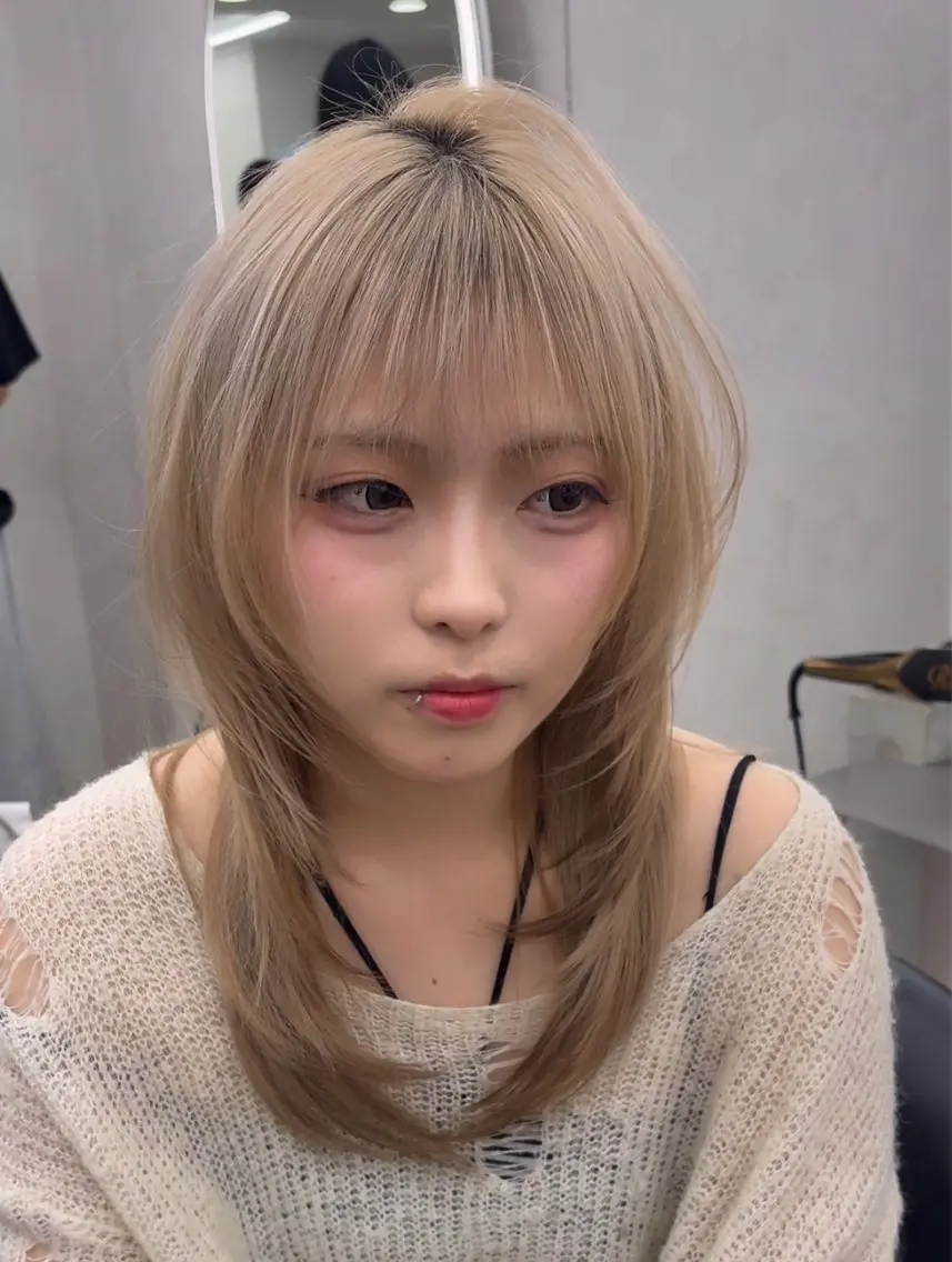 セミロング ハッシュカット ハイレイヤー レイヤーカット カット トリートメント Yuta✂︎ 韓国レイヤー🪽のヘアスタイル