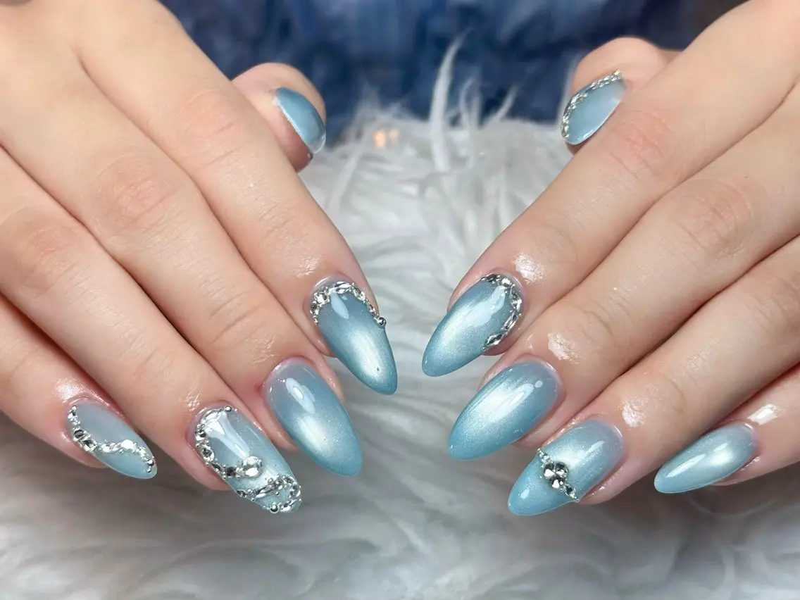 ネイル チークネイル ドット フレンチネイル グラデーション ハート ハンドネイル ハンドケア Eli Muse 新宿ネイルのネイルデザイン