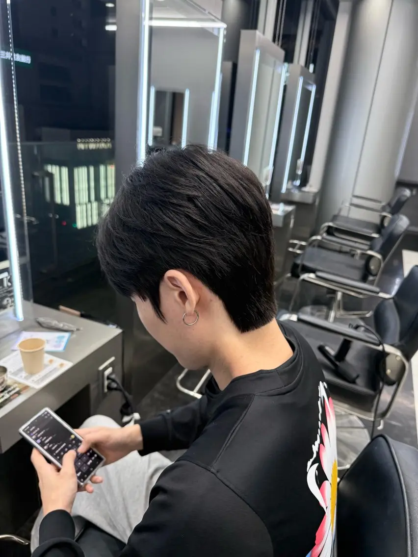 カラー パーマ メンズ カット パーマ トリートメント 韓国ヘア🖤/透明感 shihoのヘアスタイル