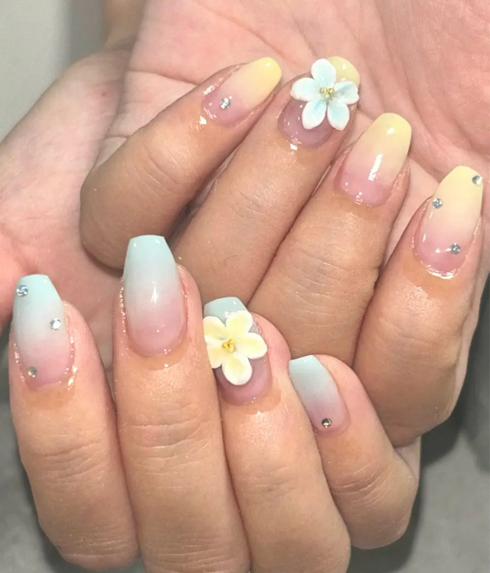 ネイル アートネイル 持ち込み 夏ネイル Natsumi 【protea】のネイルデザイン
