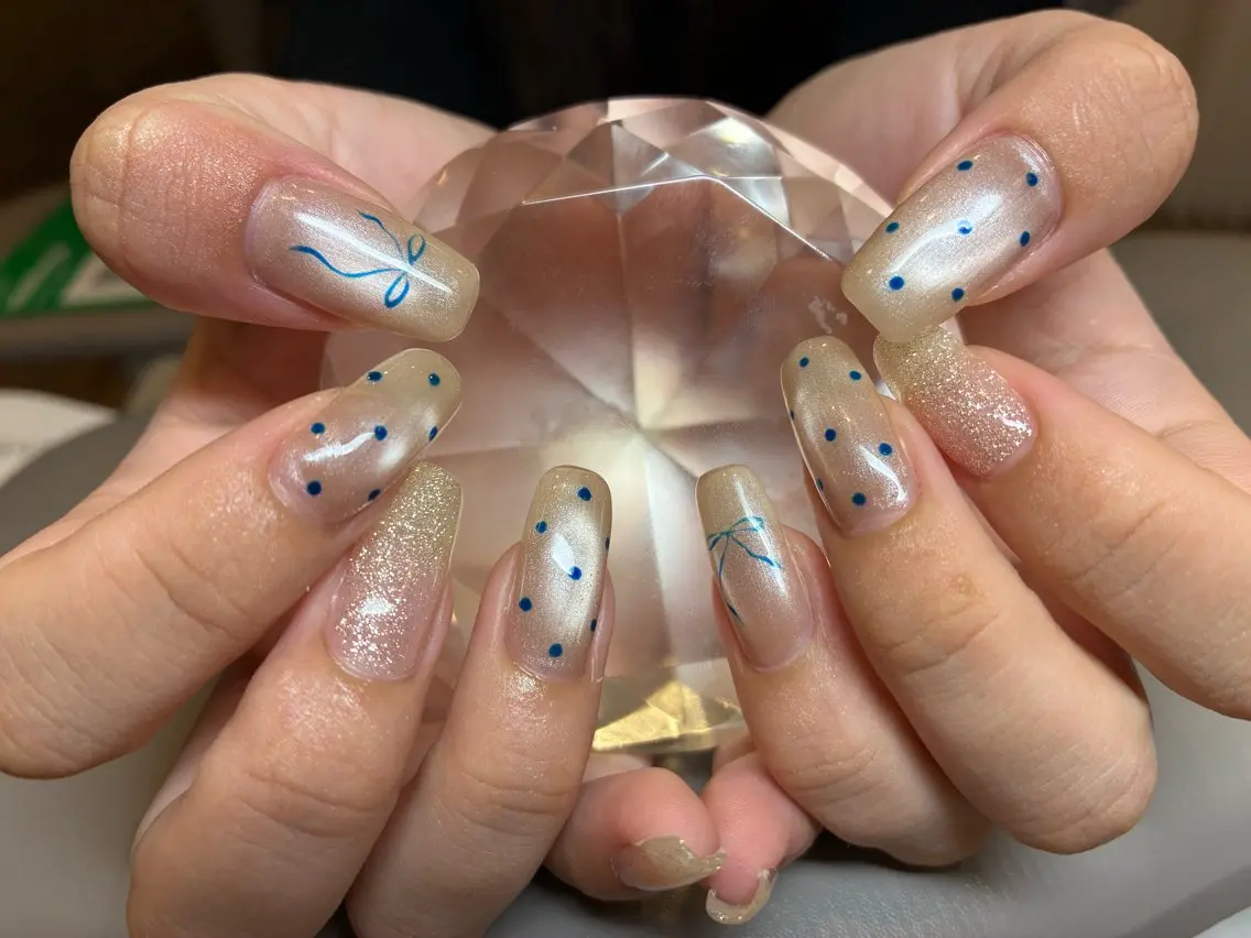 ネイル ハンドネイル ECRLN Atsumiのネイルデザイン