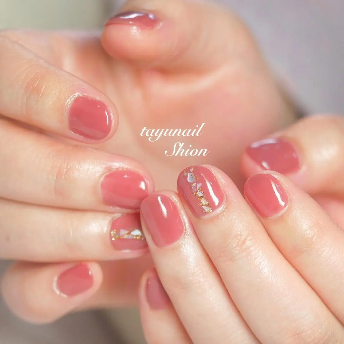 ネイル ブルー ジェルネイル ワンカラーネイル パラジェル 冬ネイル ネイルサロン 【たゆnail】のネイルデザイン