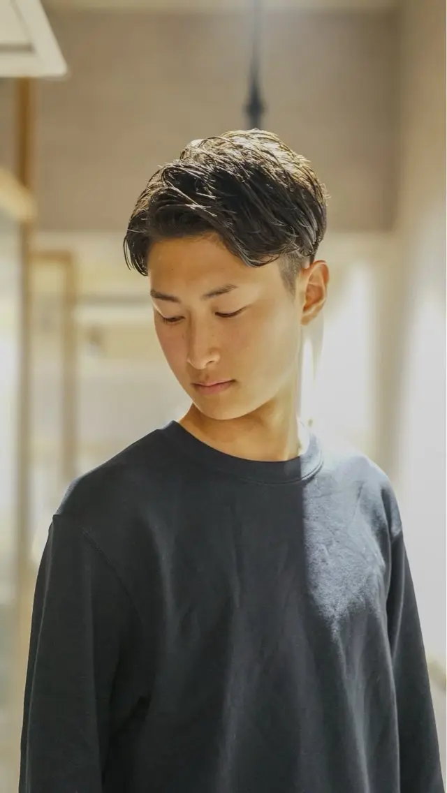 ショート 東 峻平のヘアスタイル