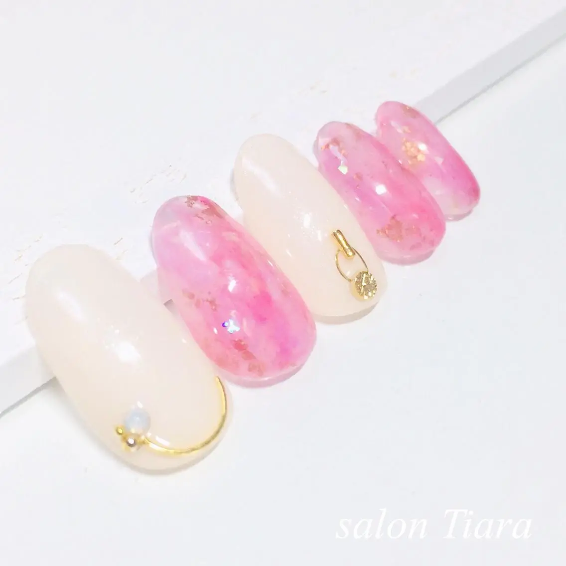 ネイル Private SalonTiaraのネイルデザイン