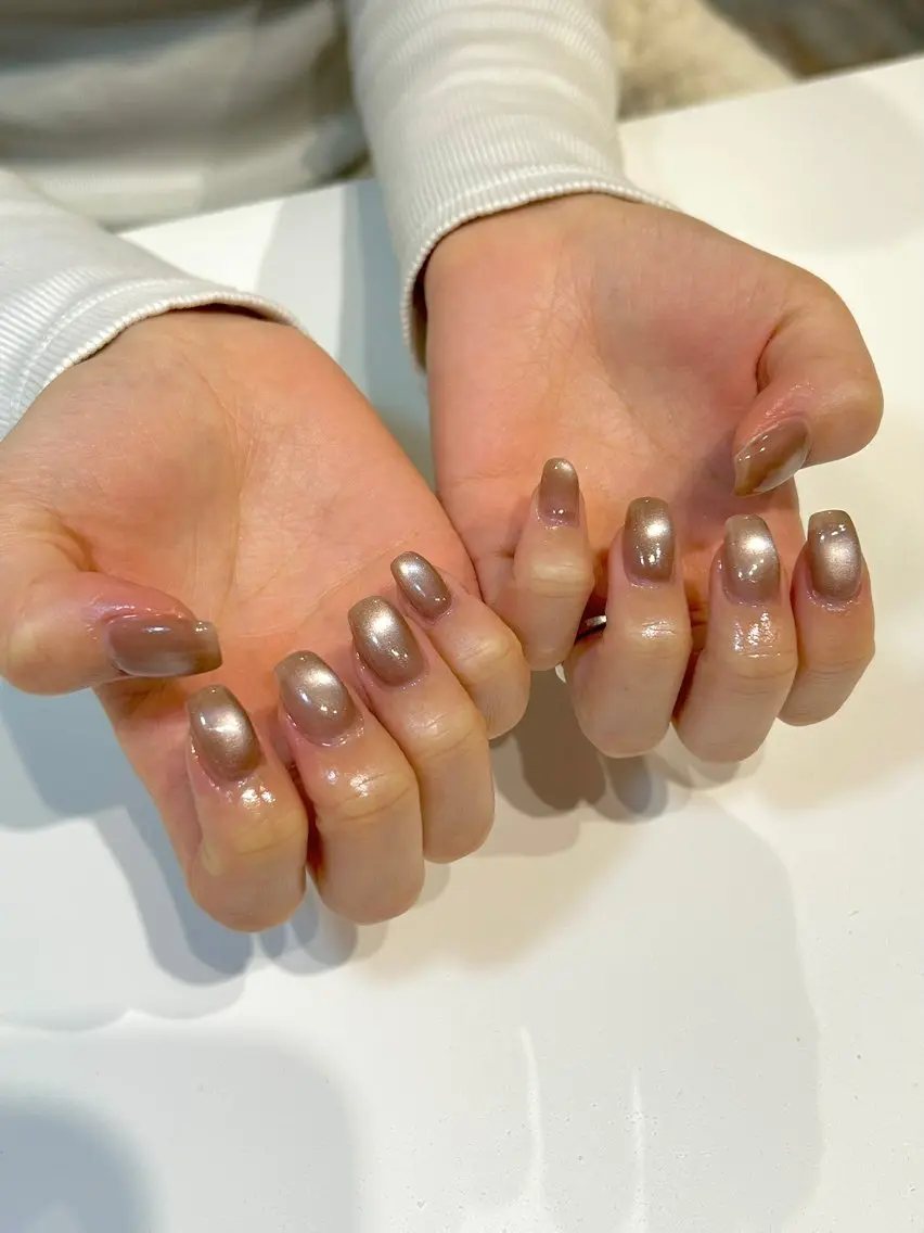 ネイル マグネットネイル オフィスネイル ピンク シンプルネイル ハンドネイル Lily nailのネイルデザイン