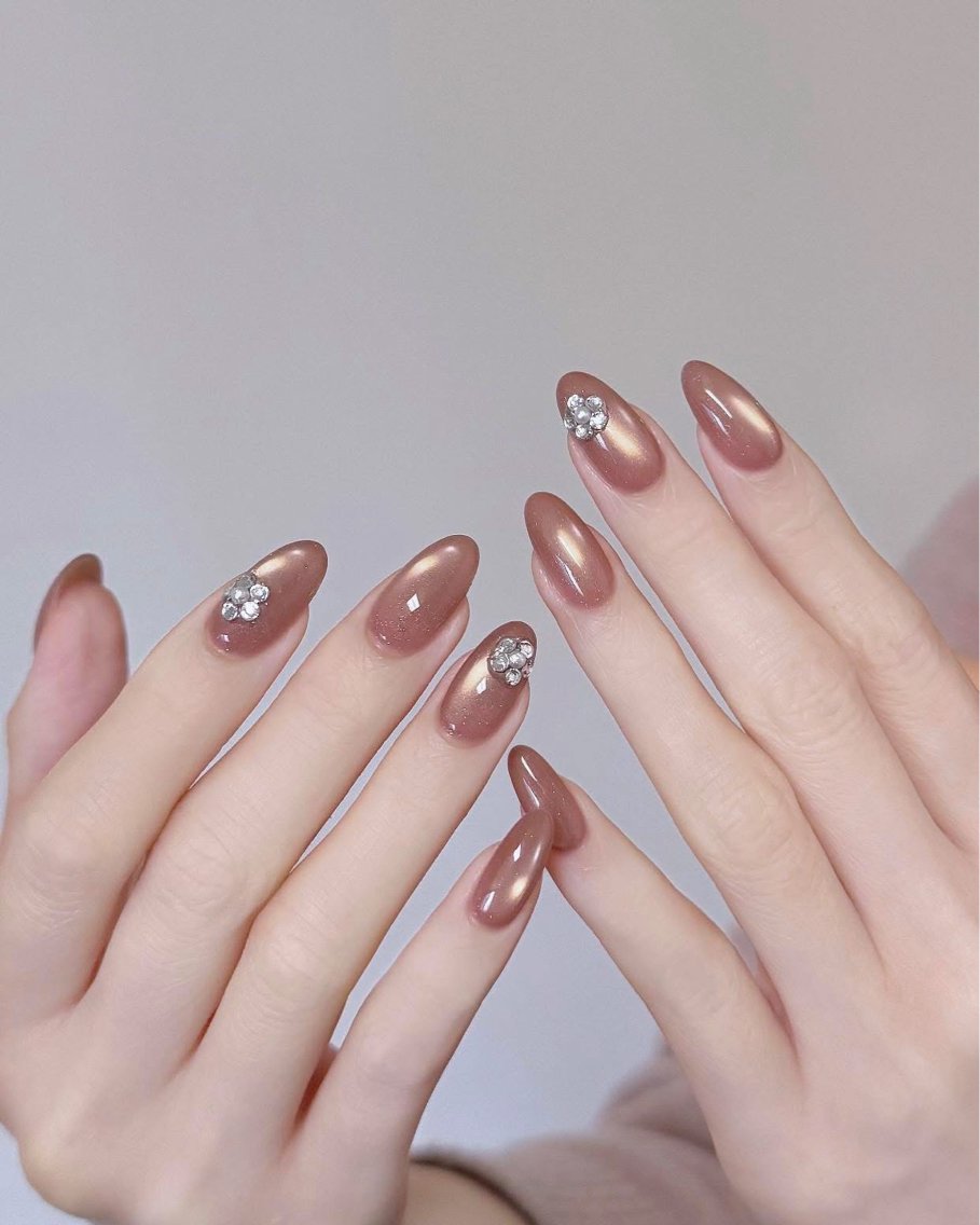 ネイル オーロラネイル 氷ネイル・うるうるネイル 韓国ネイル 水色 夏ネイル ハンドネイル キラキメ 博多nail💅のネイルデザイン