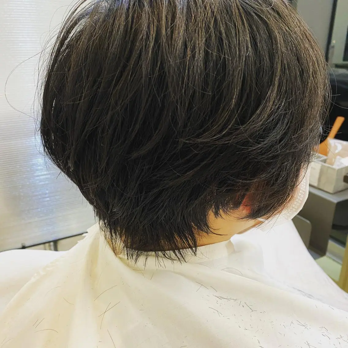 ショート ショートヘア 石川 信英のヘアスタイル