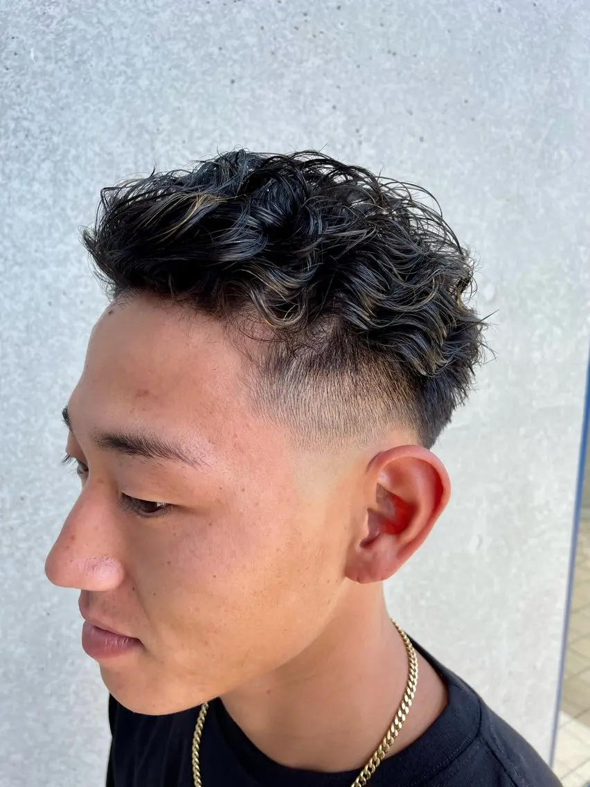 パーマ メンズ 坂本 勇将のヘアスタイル