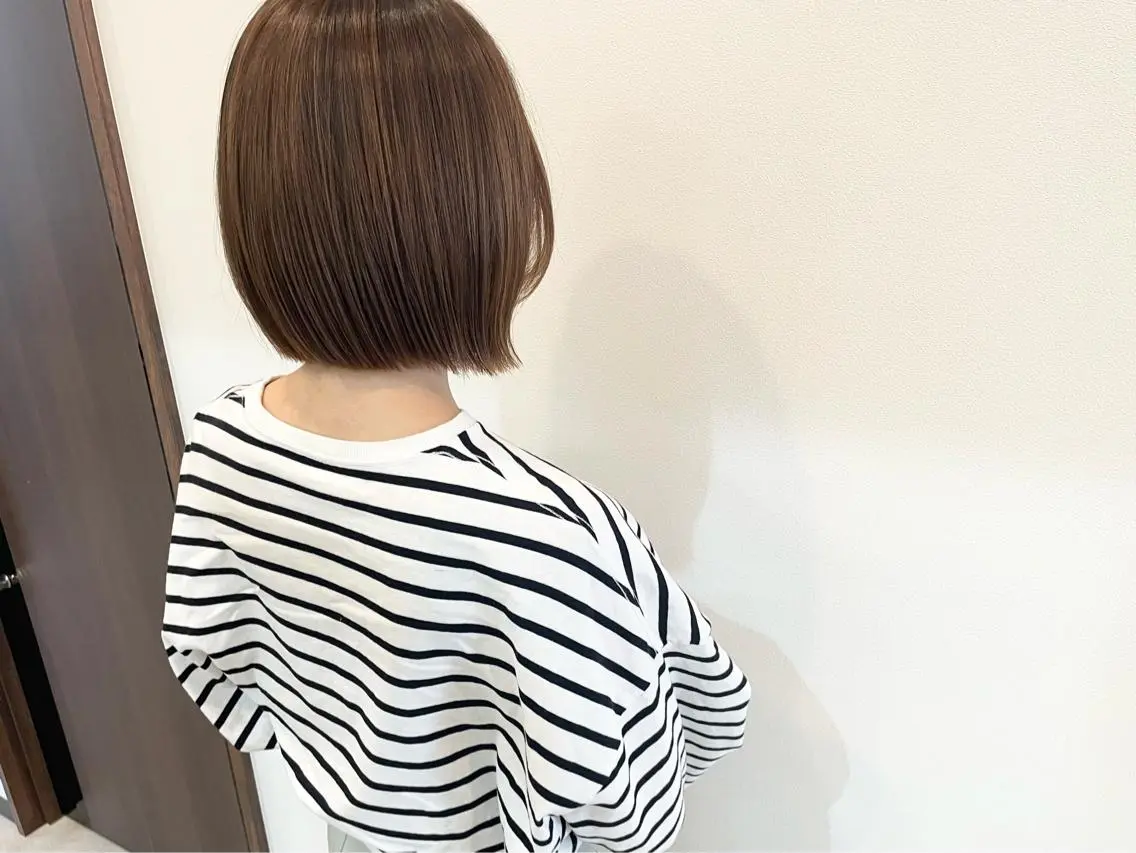 全体縮毛矯正+カット（トリートメント込み）の写真