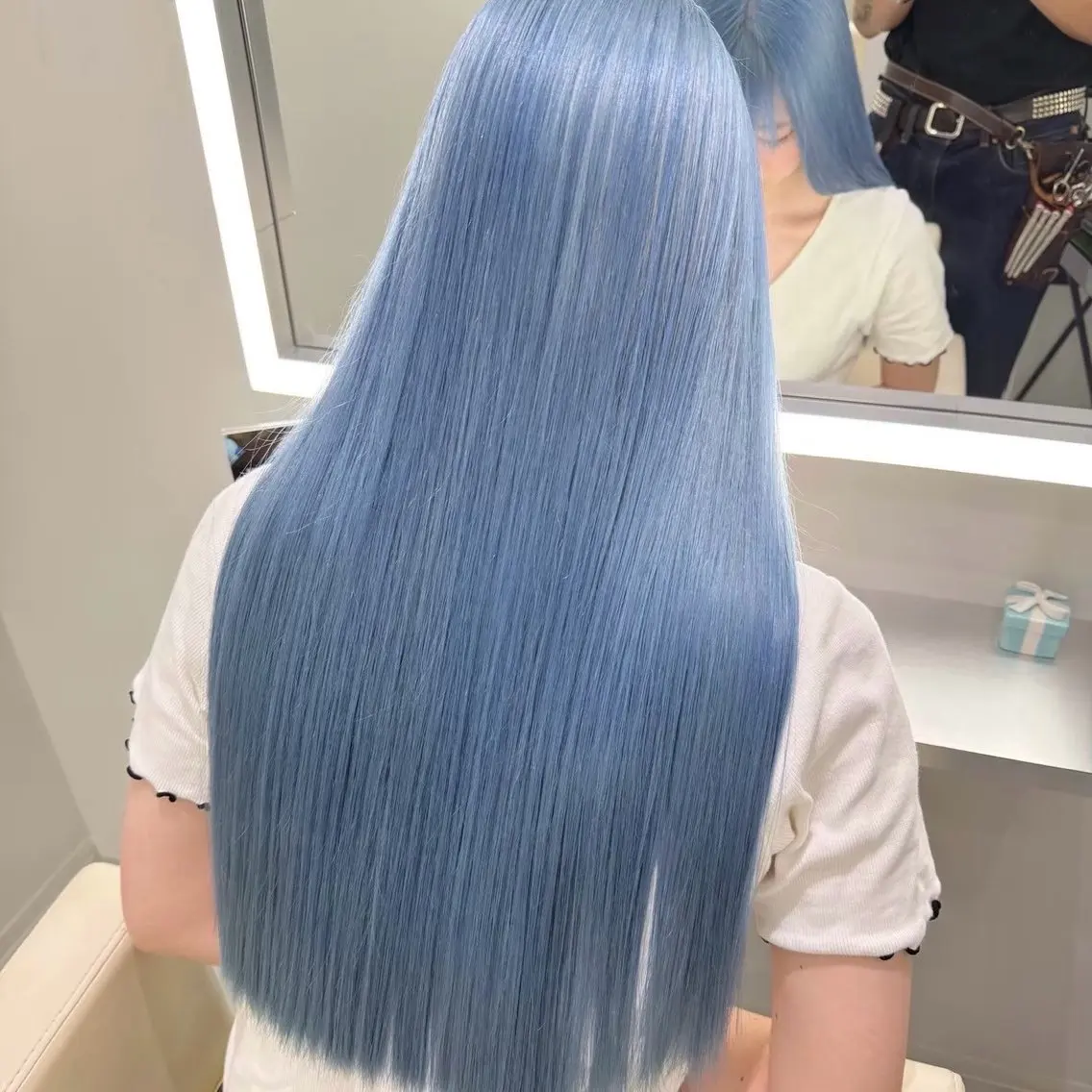 ロング カラー ブリーチ ブルーカラー カット ヘアカラー TACE新宿 みすずのヘアスタイル