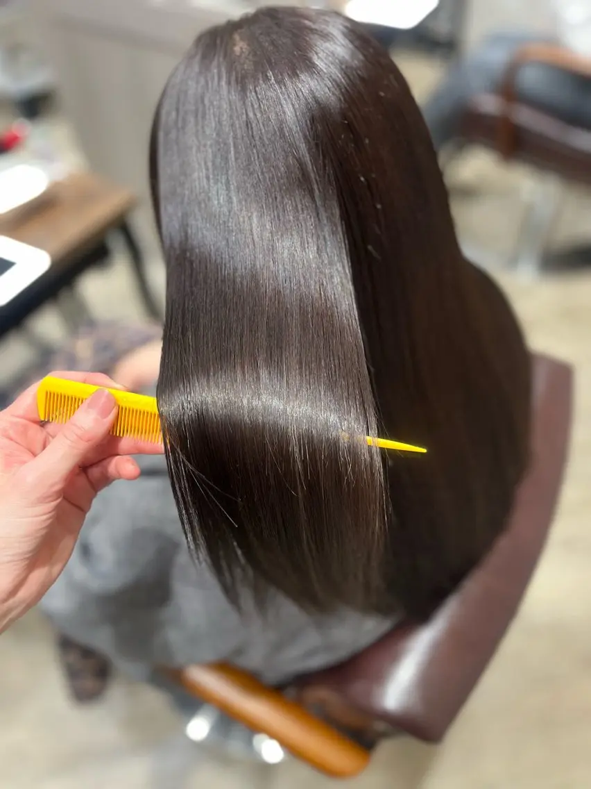 ロング カラー ブラウンカラー ナチュラルブラウン ヘアカラー トリートメント 🫧ぷる艶カラー🫧 Yuubi🦩のヘアスタイル