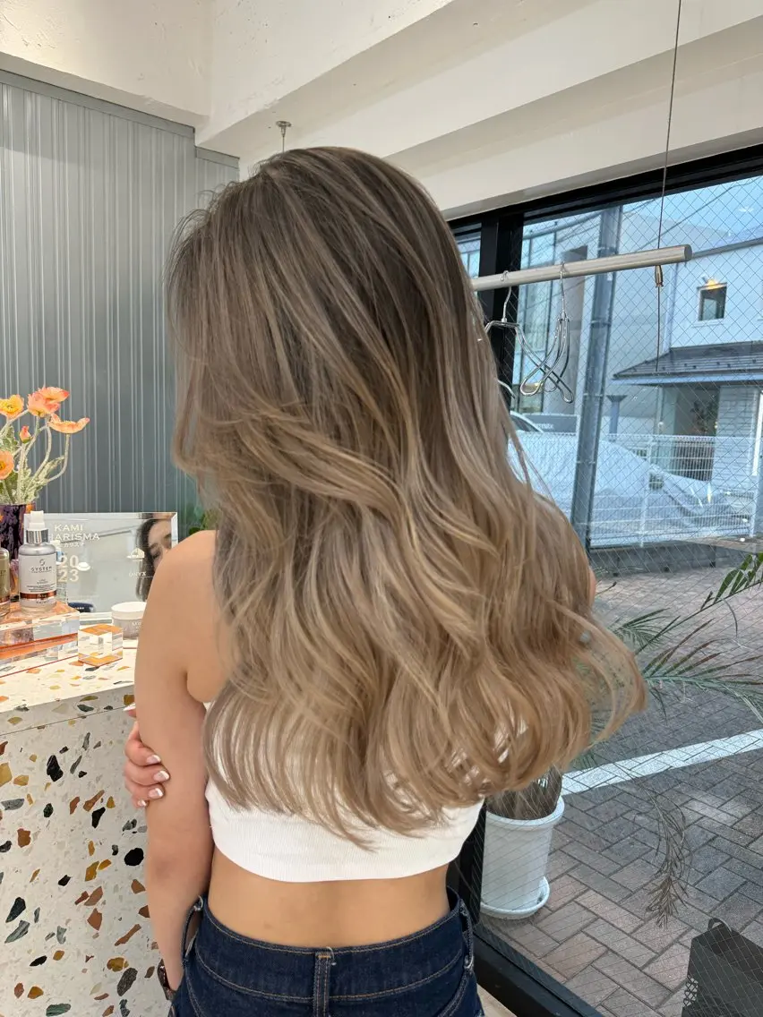 ロング カラー フェード・メッシュ ハイトーン/fumaのヘアスタイル