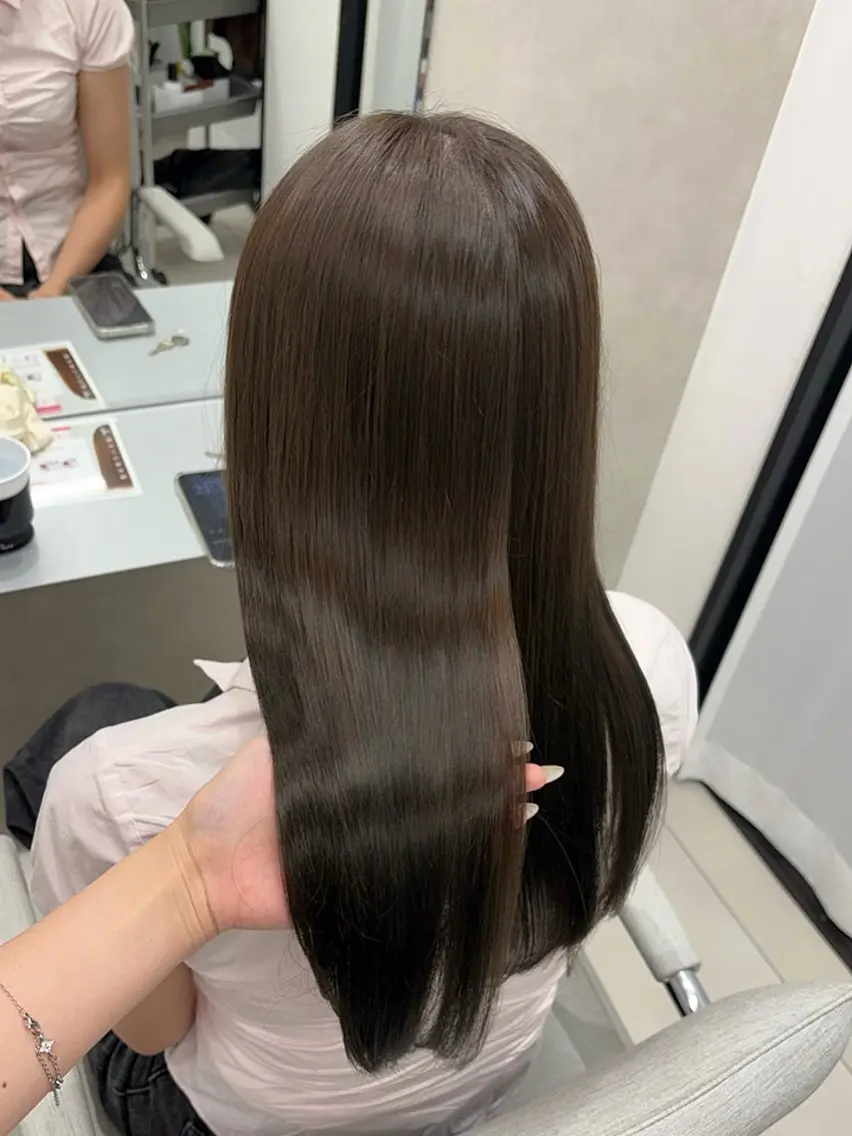 セミロング 透明感color♡ Ibukiのヘアスタイル