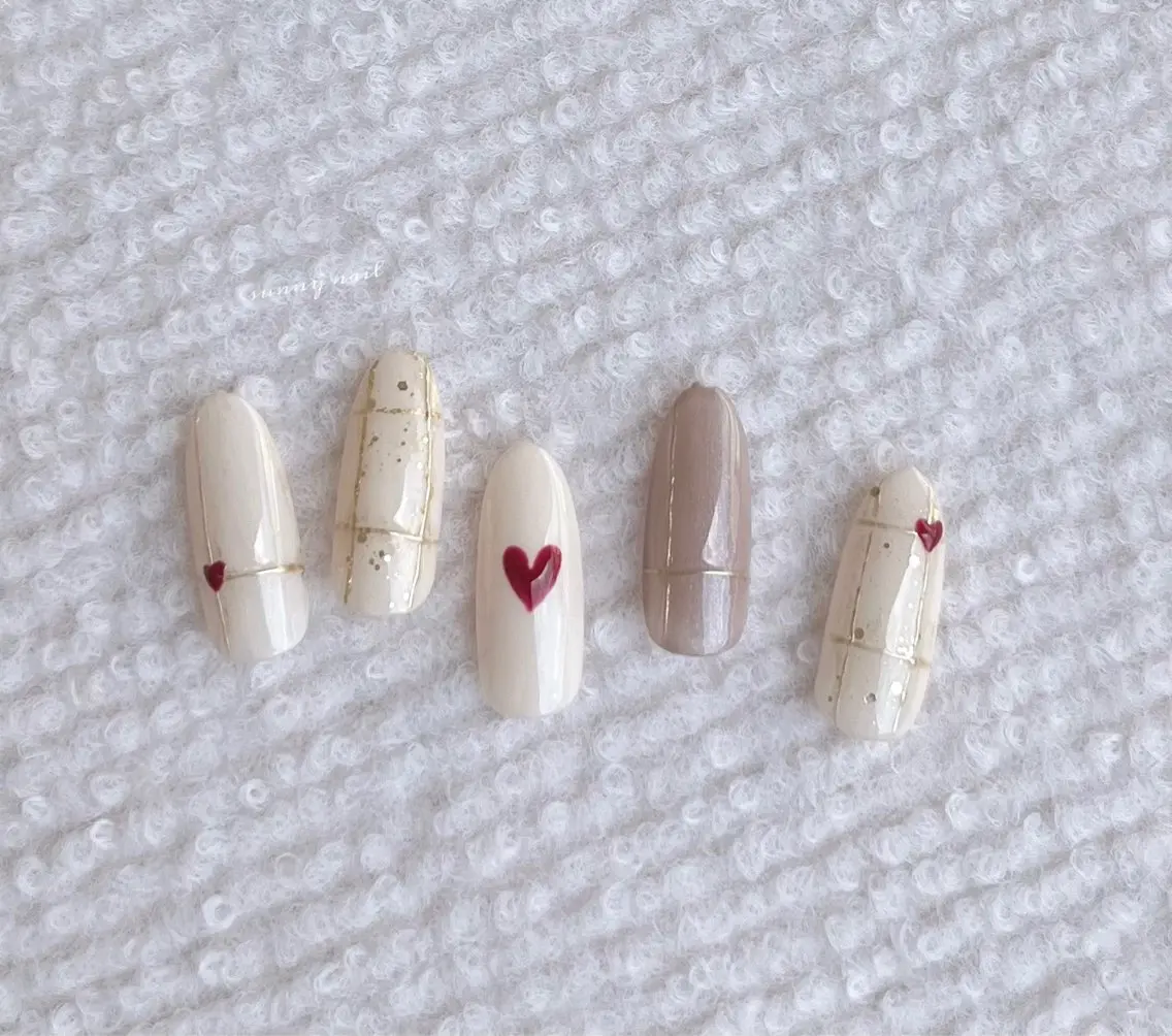 ネイル ジェルネイル ハート パラジェル sunny nailのネイルデザイン