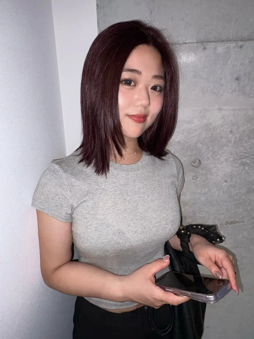 ミディアム ヘアカラー siki yuikaのヘアスタイル