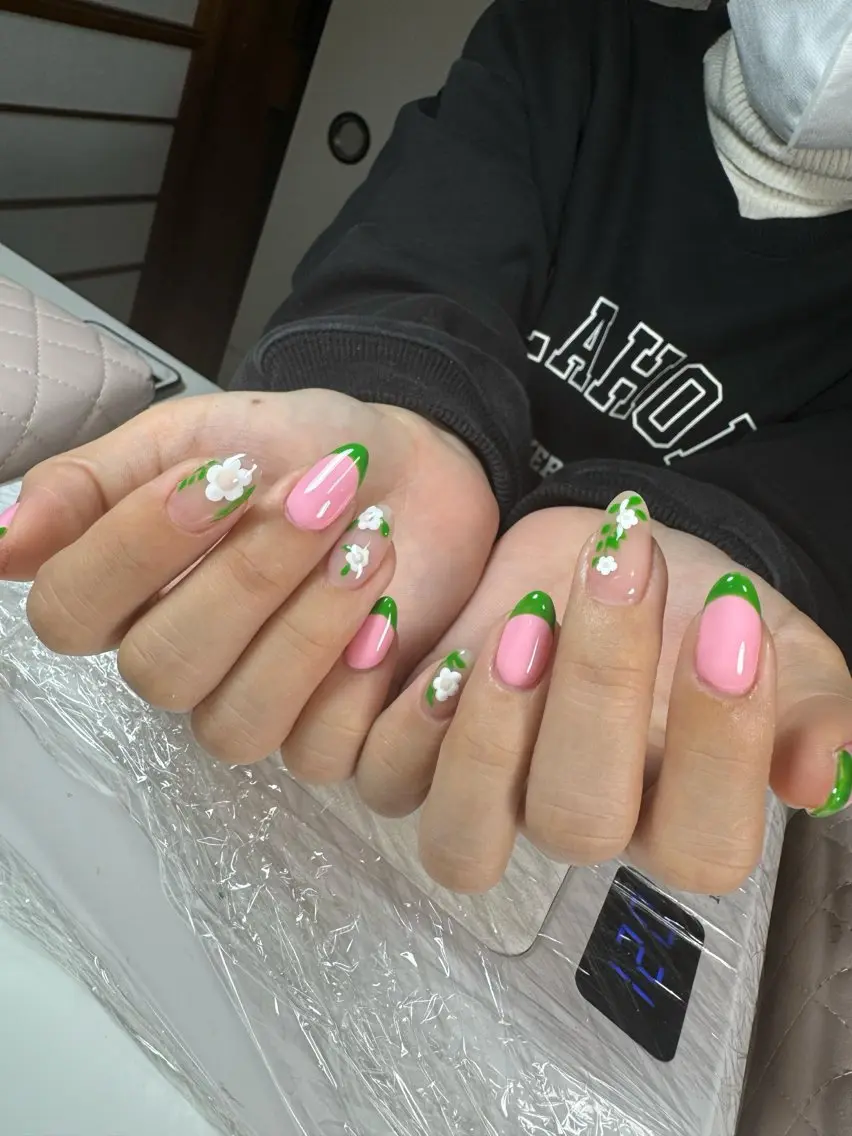 ネイル ハンドネイル リナ ネイルサロンのネイルデザイン