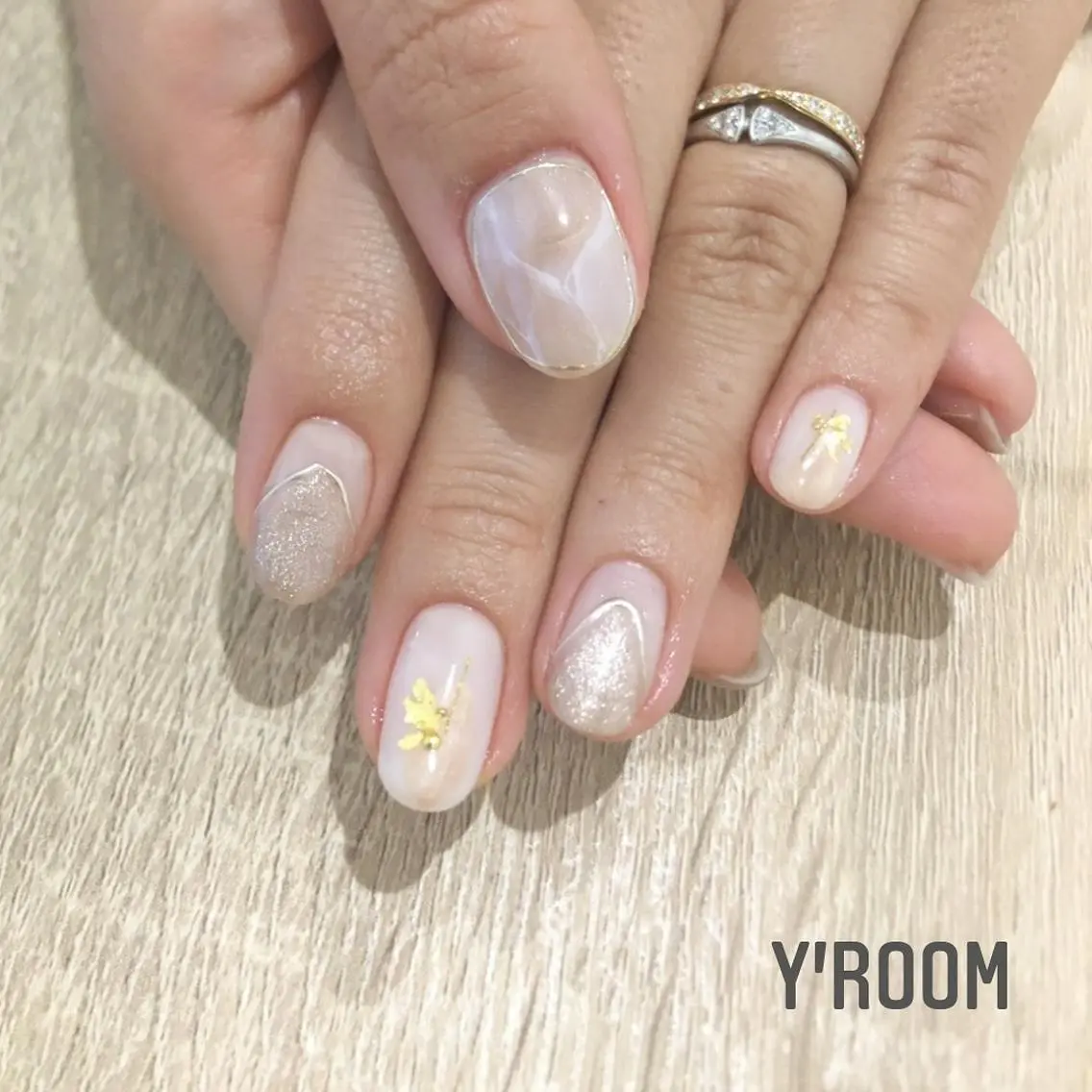 ネイル ジェルネイル ニュアンスネイル ワンカラーネイル パラジェル 夏ネイル ハンドネイル YUKA （ネイリスト）のネイルデザイン