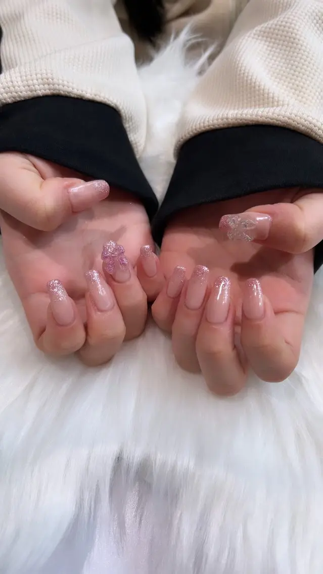 ネイル 成人式 長さ出し 韓国ネイル ショートネイル ハンドネイル ♡透明感カラー★ ネイル/しの♡のヘアスタイル