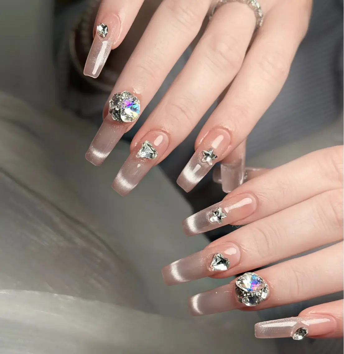 ネイル ハンドネイル ハンドケア 🍑 momo_nailのネイルデザイン