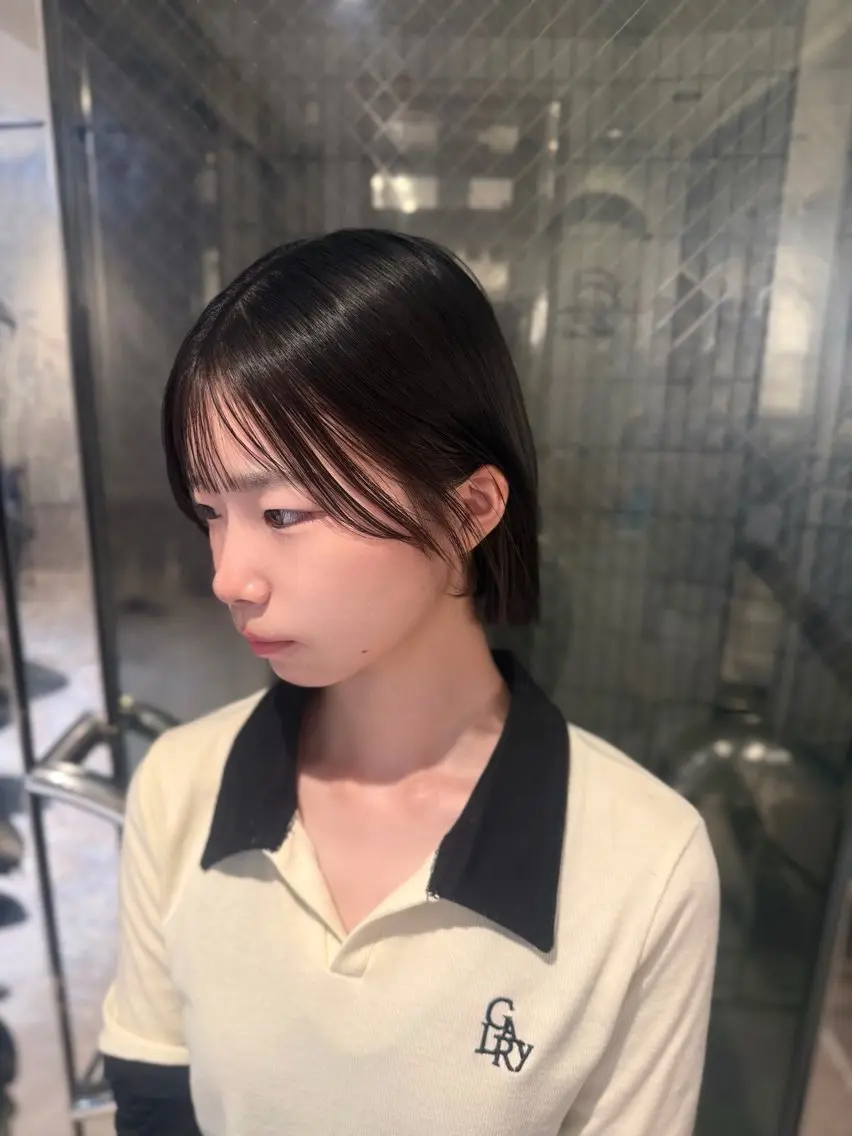 カット 縮毛矯正 ᴍᴏᴇ ‎ 〈 en. 〉のヘアスタイル