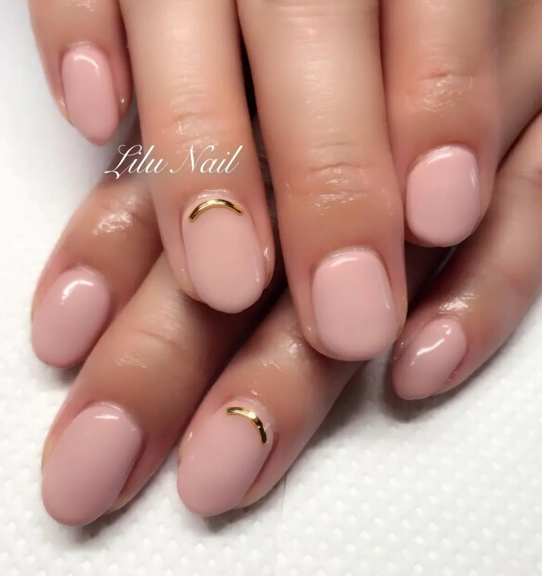 ネイル ワンカラーネイル モチの良さ◉ フィルインネイル♡のネイルデザイン