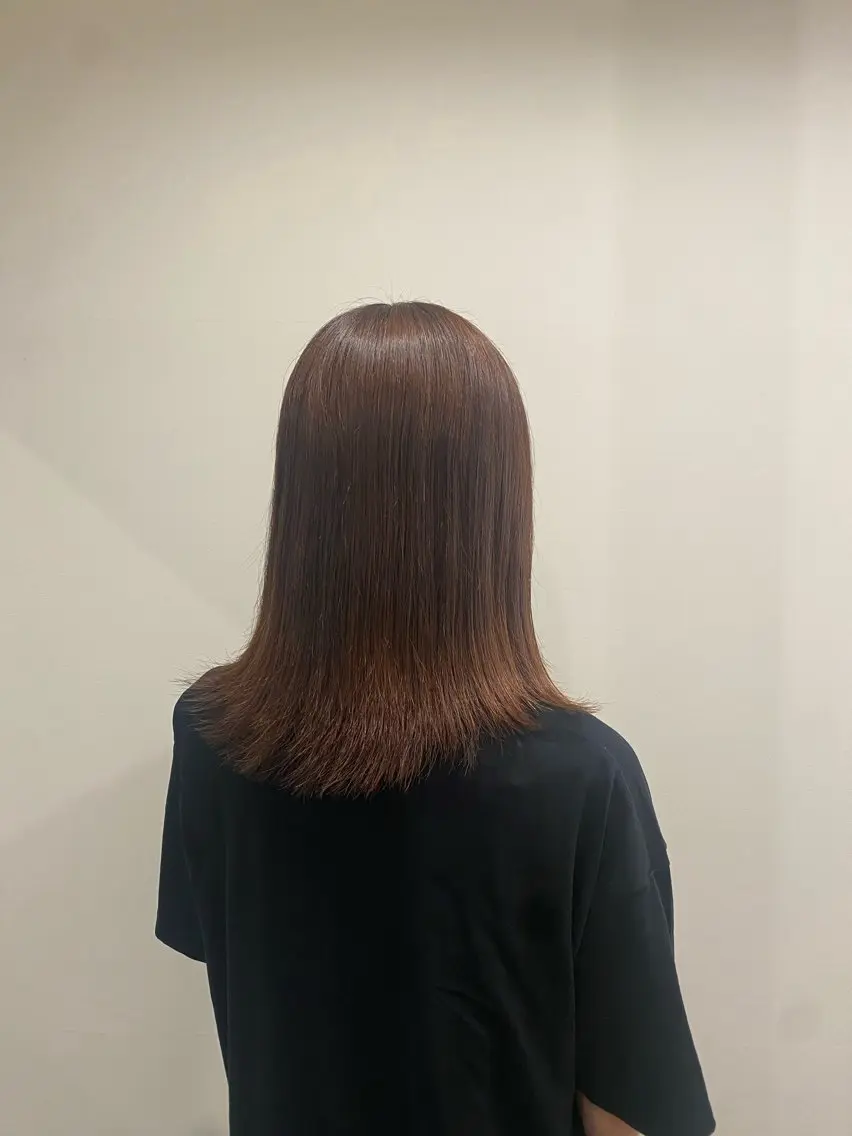 ミディアム 佐々木 愛里のヘアスタイル