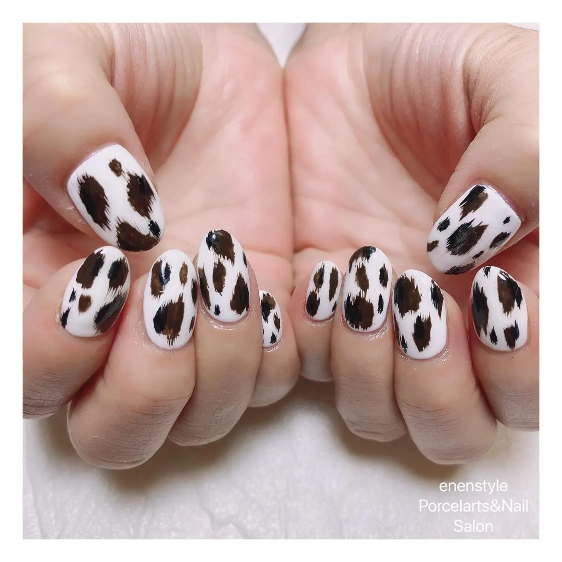 ミディアム ネイル ハンドネイル 🐾enen style 🐾のネイルデザイン