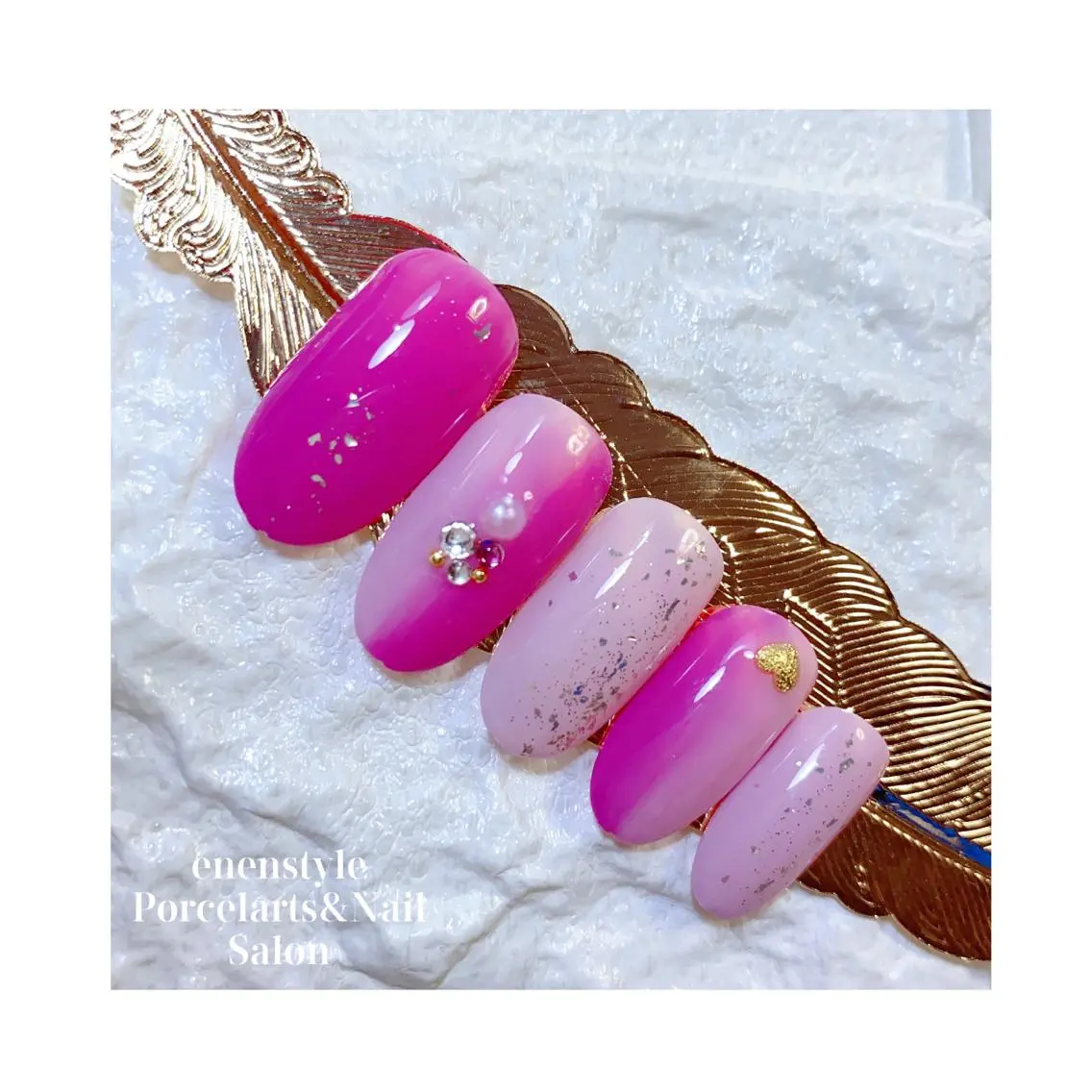 ミディアム ネイル ハンドネイル 🐾enen style 🐾のネイルデザイン
